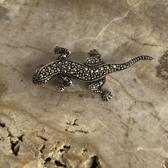 Sterling Silver 925 A Marcasite Lizard Animal Figural Brooch Pin - Picture 11 of 14